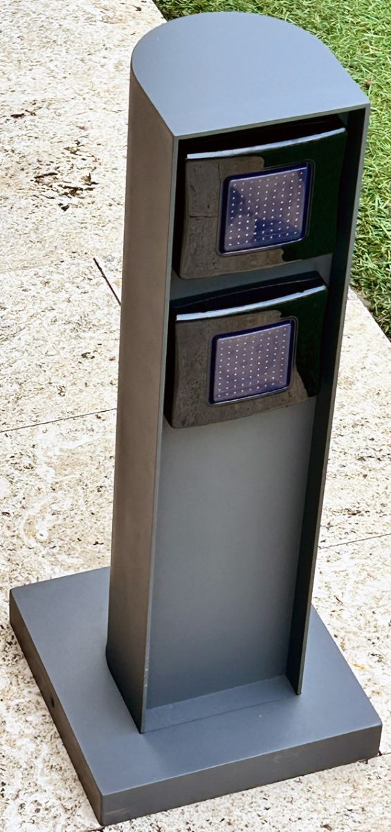 עמודון חשמל חוץ אלומניום - שחור